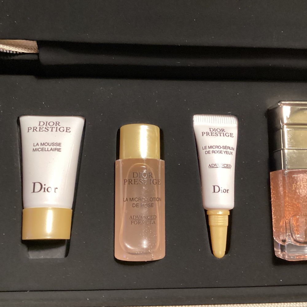 Dior Prestige Skincare Set Travel Kit Case La Micro Huile Serum Moisturizer - Picture 6 of 8